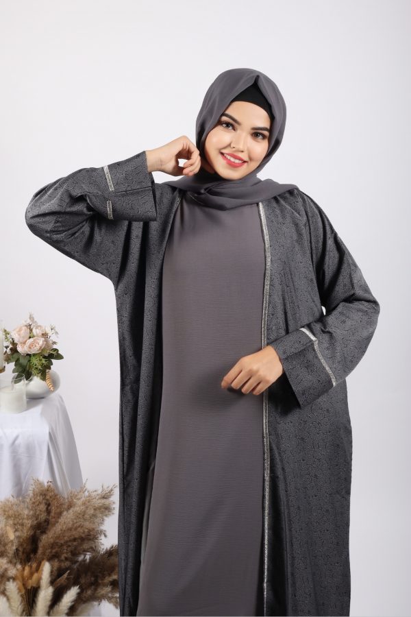 Malika 3-piece Luxury Crystal Emirati Abaya Set