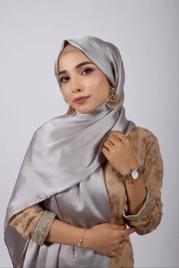 Moon Shine Muna Satin Hijab