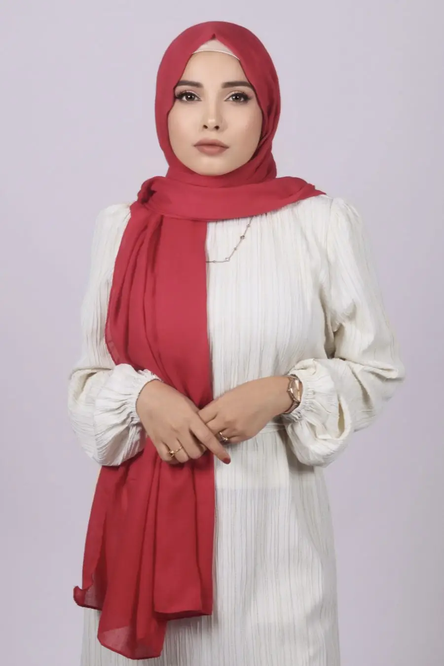 Cherry Red Classic Cotton Hijab - Image 2