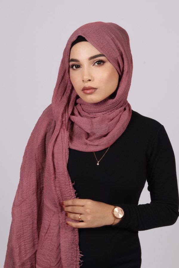 Pomogrenate Pink Crinkled Cotton Hijab