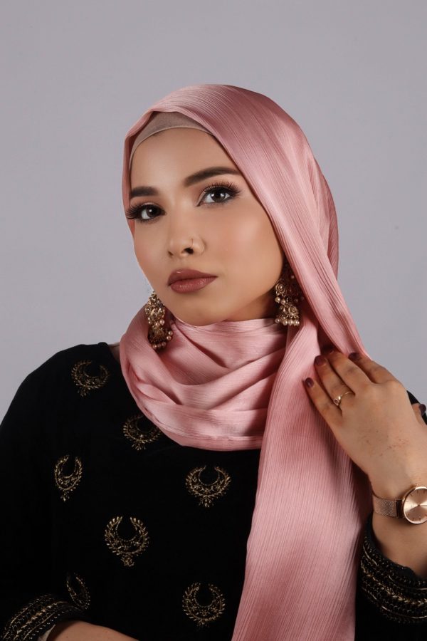 Satin Pink Muna Satin Hijab