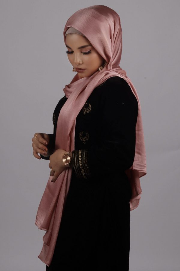 Satin Pink Muna Satin Hijab