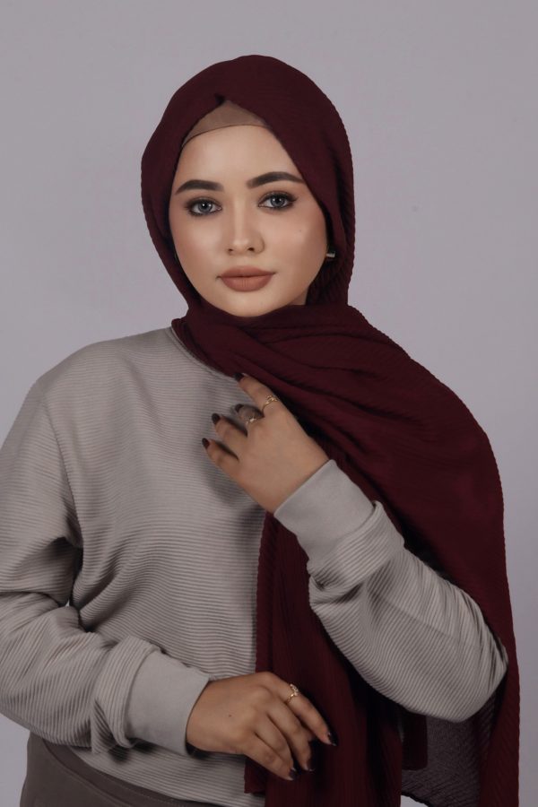 Raspberry Cotton Pleated Hijab