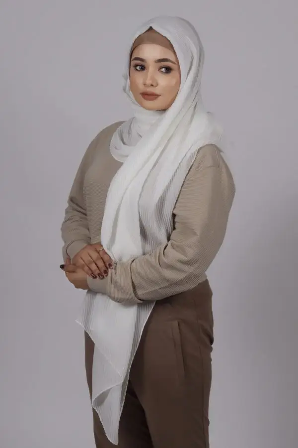 Polar White Cotton Pleated Hijab