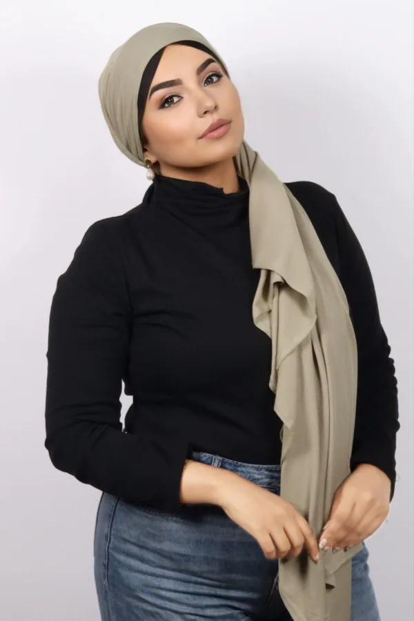 Oak Turkish Pleated Jersey Hijab - Image 1