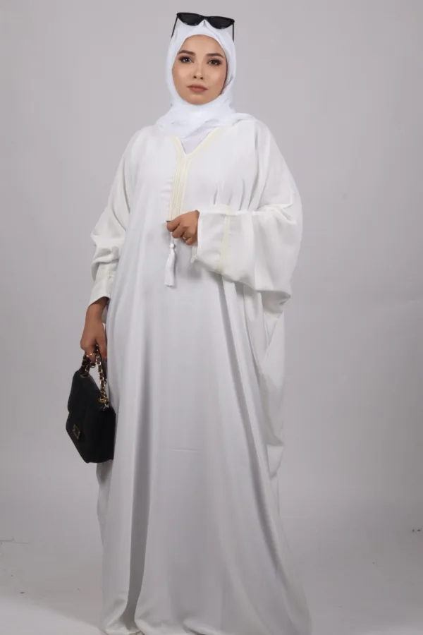 Safa Premium Nida Pristine White Emirati Kaftan For Umrah - Image 4