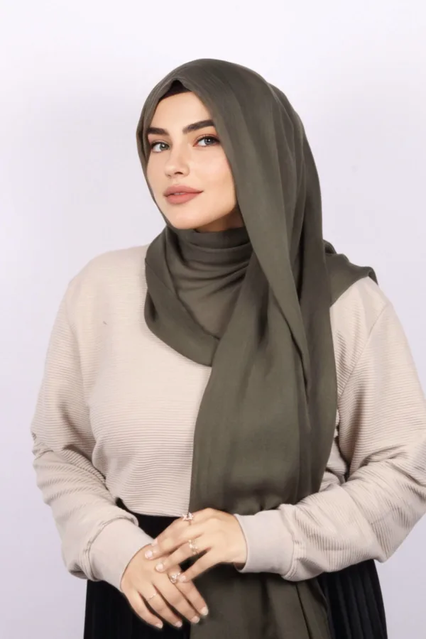 151001FF-8241-4B78-8B39-F39BDF3A30D1.jpeg Turtle Modal Hijab - Image 1