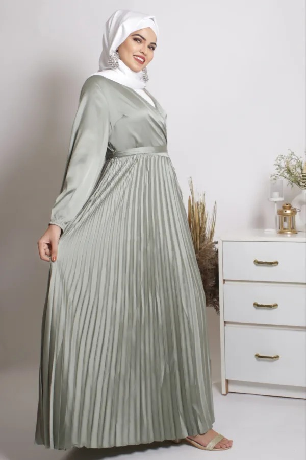 Feroza Luxury Satin Pleated Abaya Dress - Image 3