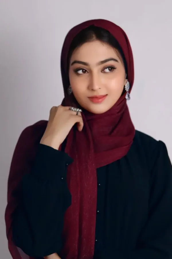 265F3C39-5D0B-4127-90DE-28D56DF5028F Raspberry Shimmer Chiffon Hijab - Image 1