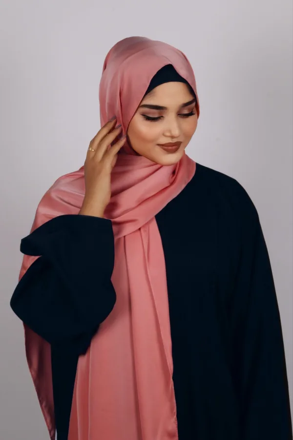 Camelia Medina Silk Hijab - Image 2