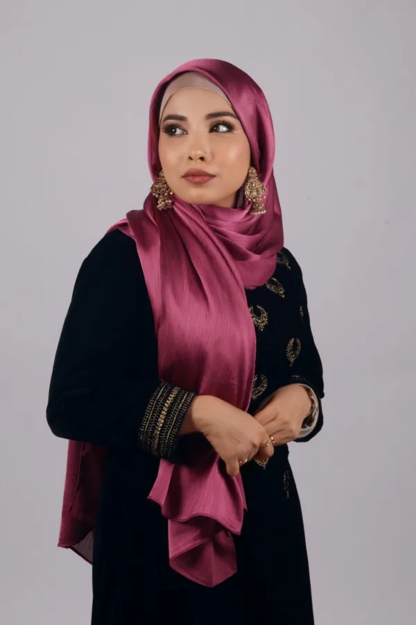 Lotus Lilac Muna Satin Hijab - Image 2