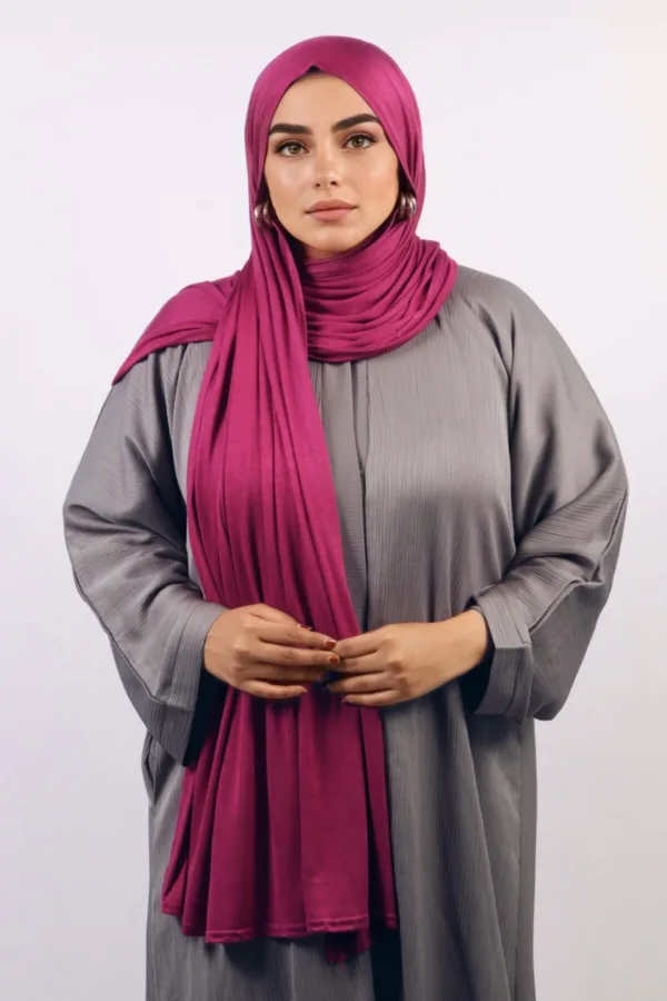 5EEDB9D7-4211-4047-B1A1-E6242C13BA46.jpeg Viva Magenta Classic jersey Hijab - Image 1