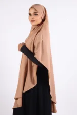 Arwa Firdaus Khimar Tan
