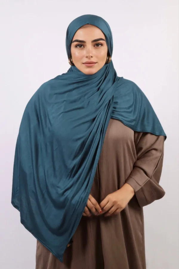 68AF5293-85C6-42B6-A76A-A7EC33728668.jpeg Teal Classic Jersey Hijab - Image 1