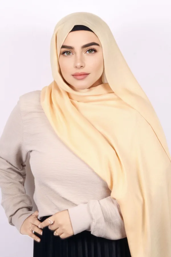 7850D8DF-CC5A-4937-8E5A-A0A4EB51B8B3-1.jpeg Custard Cream Modal Hijab - Image 1