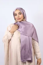 Daisy Muna Satin Hijab