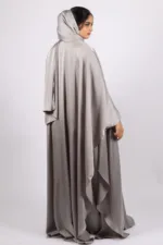 Hoorein Luxury Wedding 3-piece Butterfly Kaftan Abaya Set - Silver Ash - Image 7