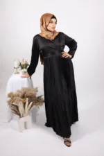 Siyah Luxury Satin Pleated Abaya Dress - Image 2