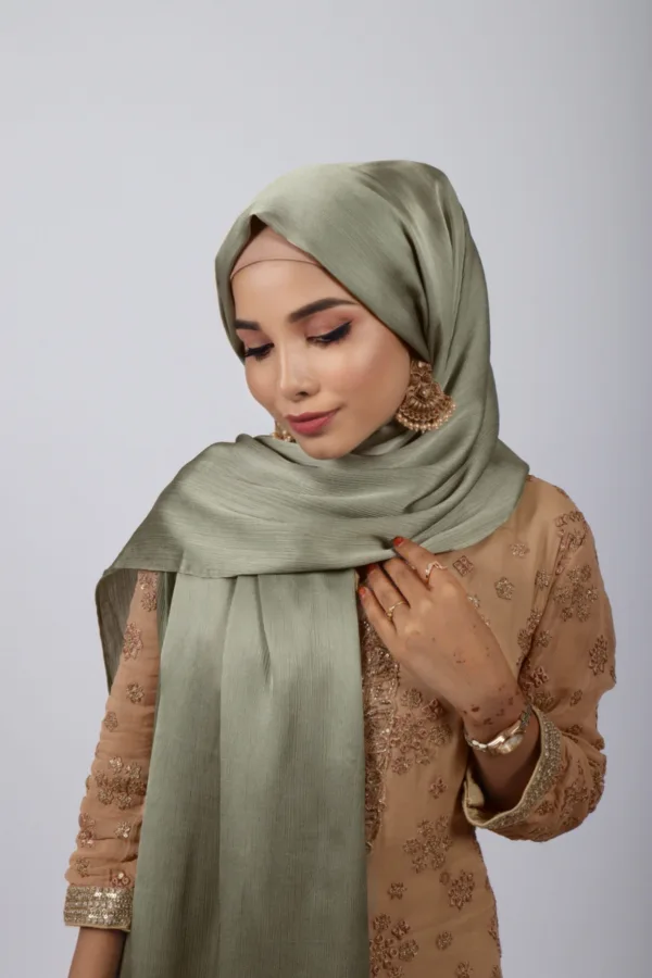 9E1B0D02-7363-424A-8266-64612FA694AF.jpeg Raisin Muna Satin Hijab - Image 1
