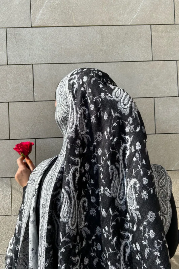 Emira Pashmina Hijab - Image 3