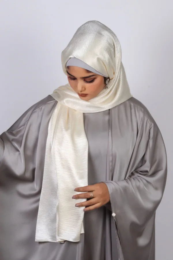 Cream Gold Marble Satin Hijab - Image 3