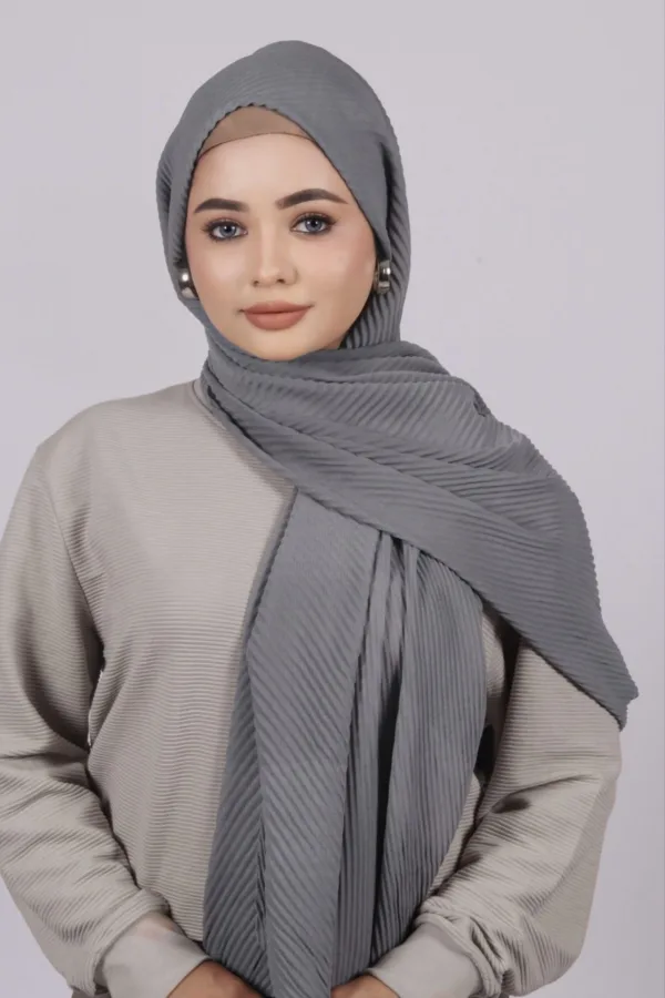 Ice Grey Cotton Pleated Hijab - Image 2