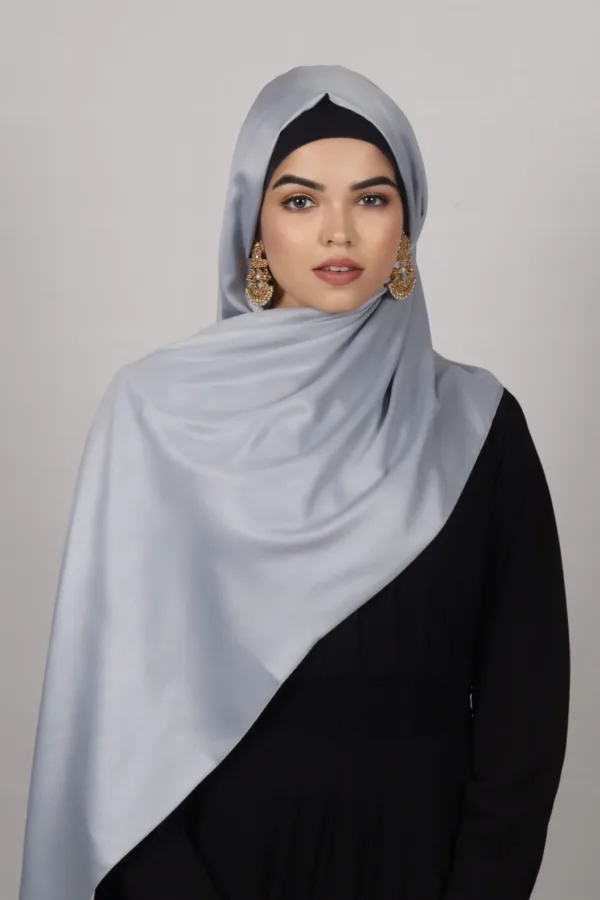 Pearl Luxe Silk Hijab - Image 3