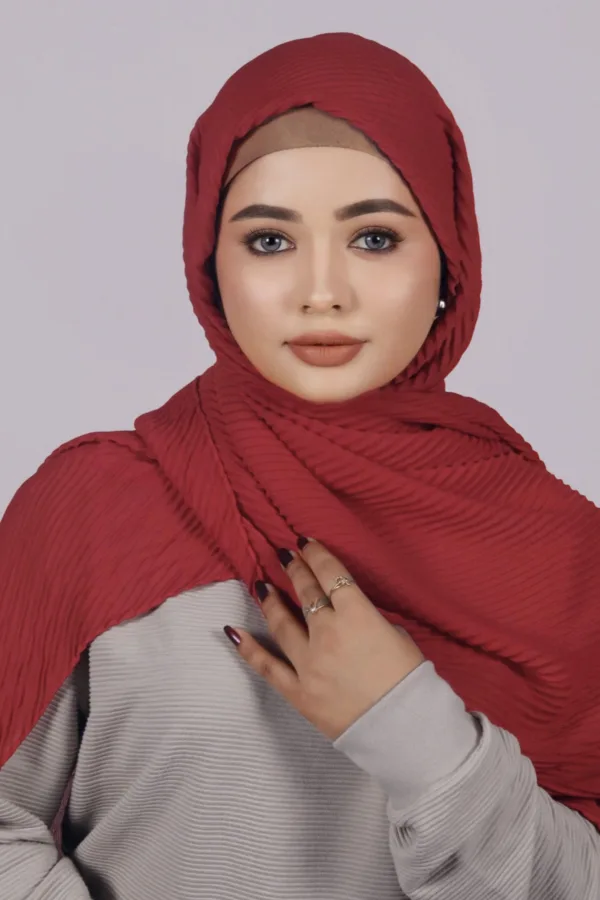 Red Cotton Pleated Hijab - Image 2