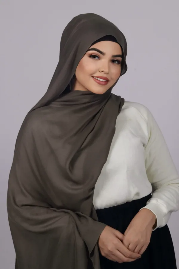 Dragon Stone Modal Hijab - Image 3