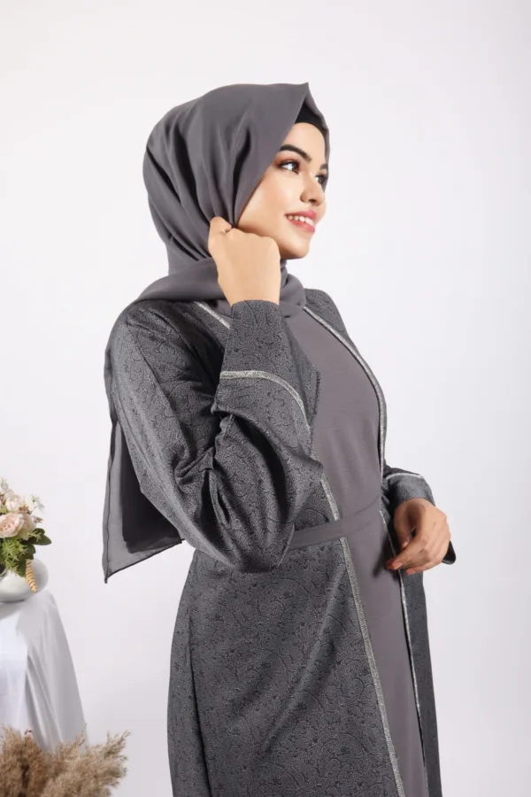 Malika 3-piece Luxury Crystal Emirati Abaya Set - Image 7