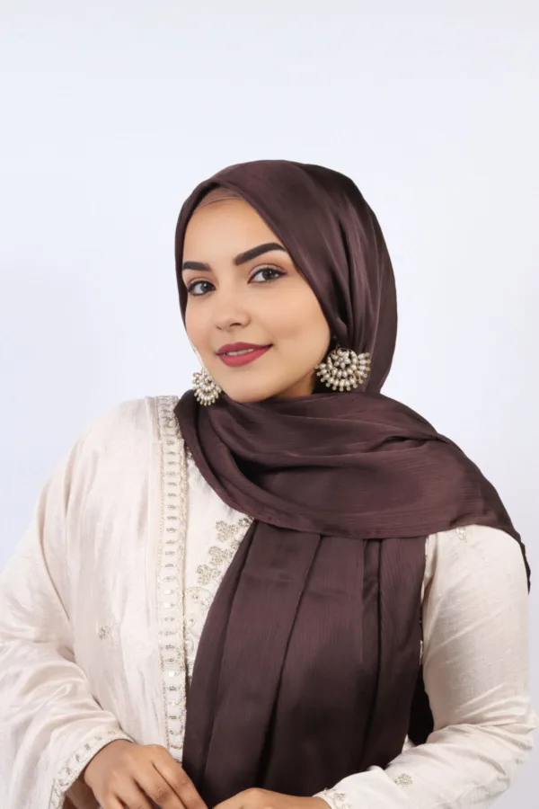 Cocoa Muna Satin Hijab - Image 3