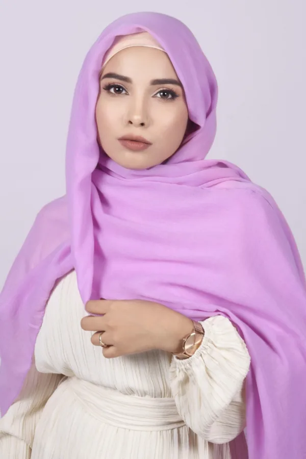 Lavender Classic Cotton Hijab - Image 2