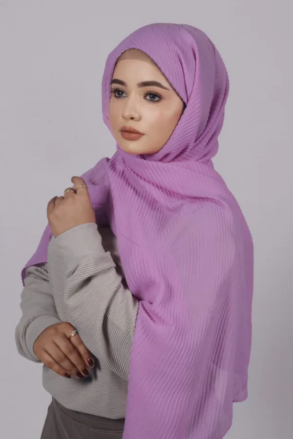 Lavender Lush Cotton Pleated Hijab - Image 1
