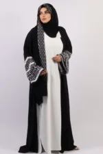 Solidarity Embroidery Keffiyeh Abaya with Matching Hijab - Midnight Black - Image 5