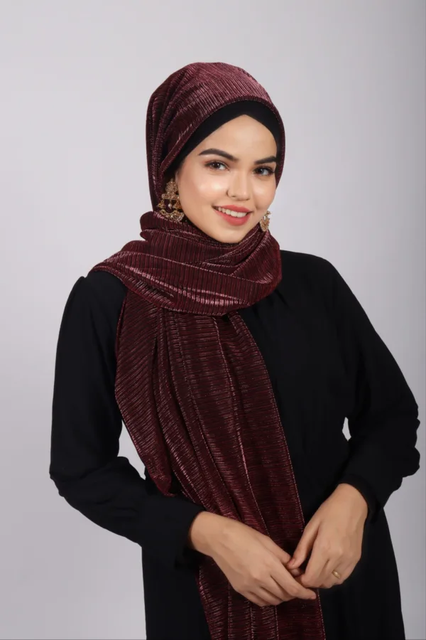 Crysantha Metallic Ribbed Hijab - Image 1