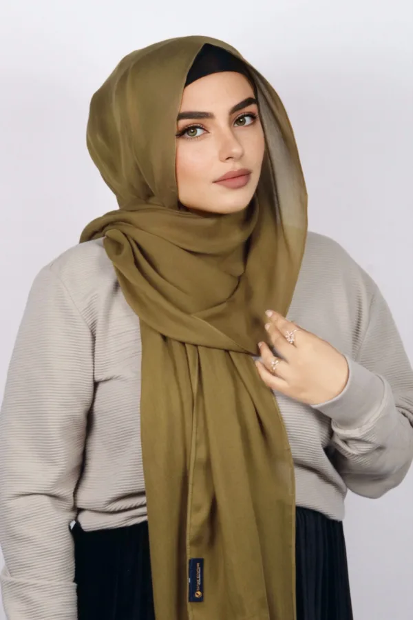 D4936761-B26A-4E55-82E2-B5C4294AEFB4-1.jpeg Henna Modal Hijab - Image 1