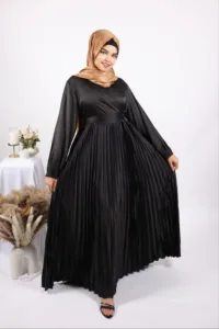 Siyah Luxury Satin Pleated Abaya Dress