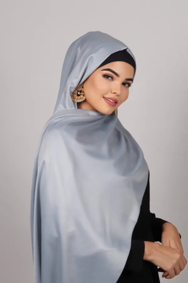 Pearl Luxe Silk Hijab - Image 2