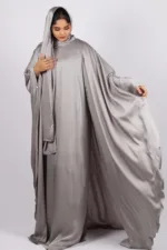 Hoorein Luxury Wedding 3-piece Butterfly Kaftan Abaya Set - Silver Ash - Image 2