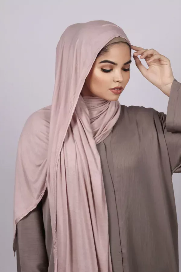 EDCB0169-7942-4BB8-8FCA-92FDD2DE01E7-1.jpeg Milk Rose Classic Jersey Hijab - Image 1