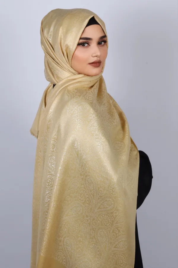 Mumtaz Zari Pashmina Hijab - Image 3
