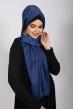 Saphire Luxe Silk Hijab - Image 2
