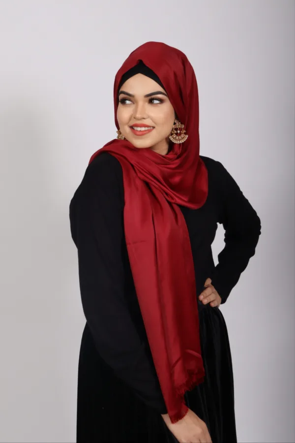 Garnet Luxe Silk Hijab - Image 2