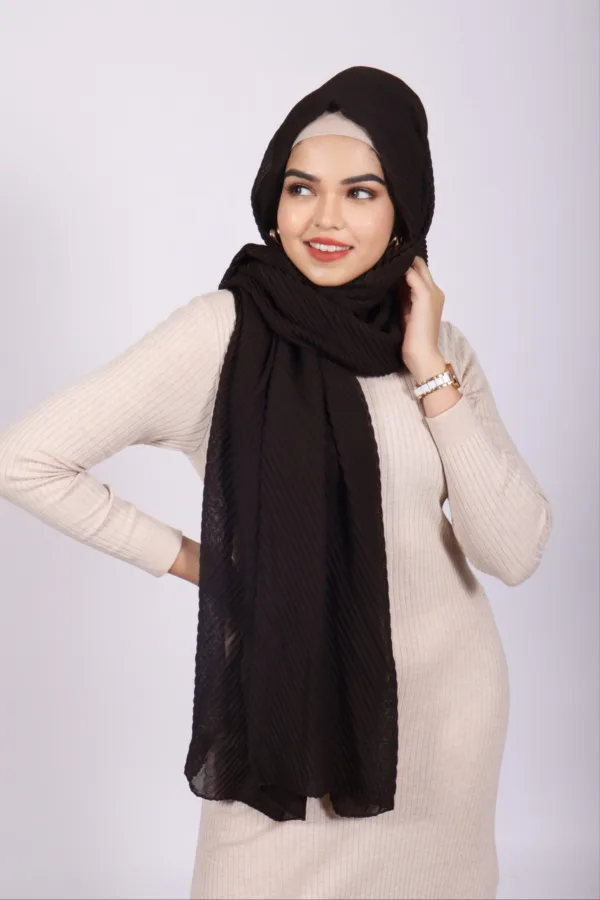 Chocolate Cotton Pleated Hijab - Image 2