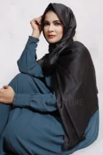 Raven Luxe Silk Hijab - Image 5