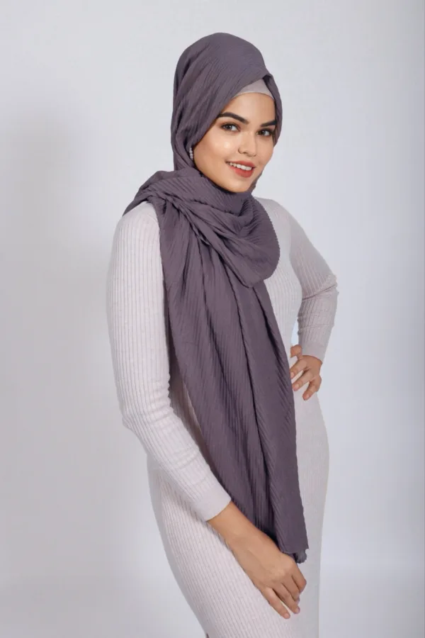 IMG_6284.jpeg Blackcurrent Cotton Pleated Hijab - Image 1