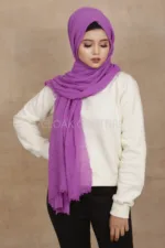 Purple Crinkled Cotton Hijab - Image 2