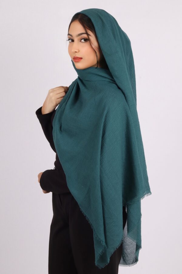 Teal Premium Crinkled Cotton Hijab - Image 2